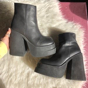 bratz platform boots